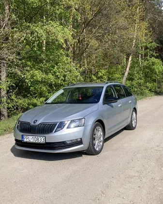 samochody osobowe Skoda Octavia cena 43900 przebieg: 227000, rok produkcji 2018 z Jarocin